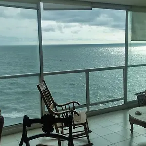 Apto En Ed Puerto Azul Vista Al Mar Cartagena